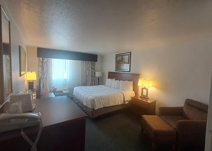 Motel National 9 - Showboat