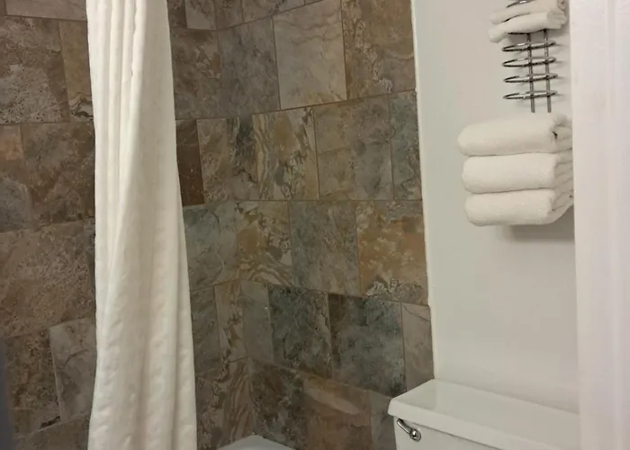 Motel National 9 - Showboat 2*